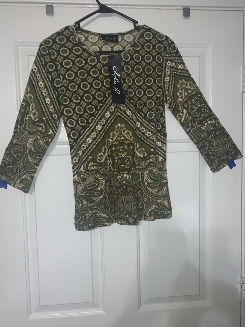 Lela P Olive Printed Scoop Neck Top